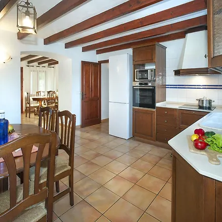 Owl Barrio - Family And Friends Вилла