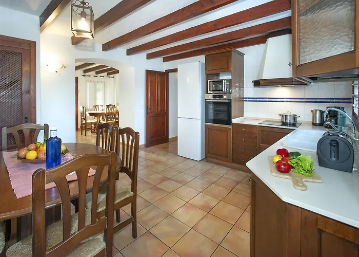 Owl Barrio - Family And Friends Вилла